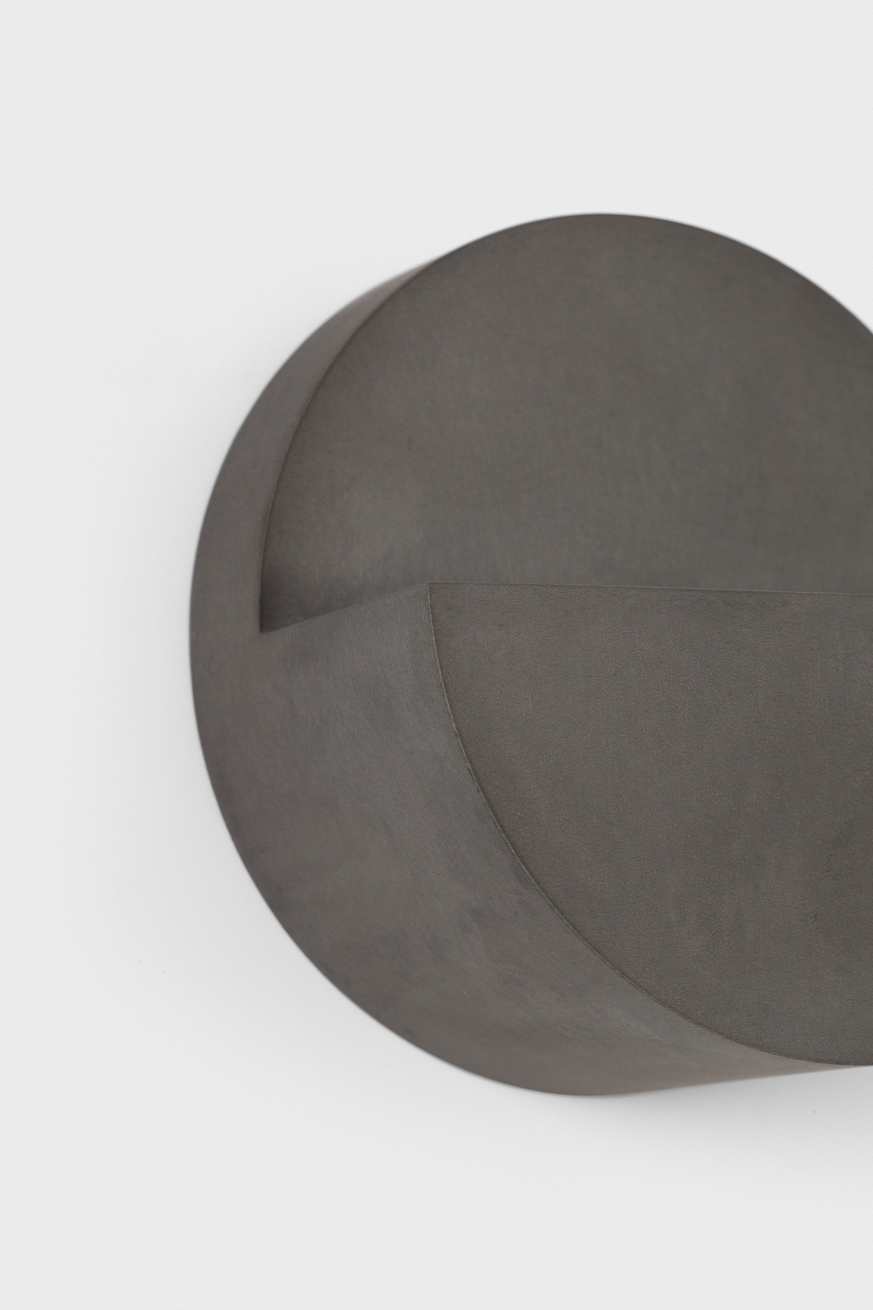 Impulse surface wall luminaire