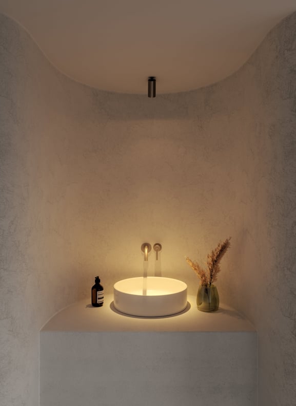 Elegant lighting in bathroom